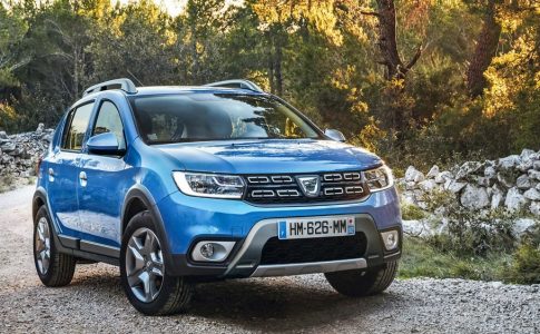 Dacia dévoile les clichés de ses nouvelles Sandero et Stepway